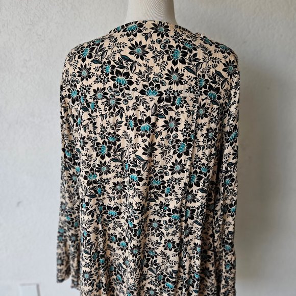 Torrid Size 2 Bohemian Boho Long Sleeve Rayon Summer Spring Floral Flowy Dress - Picture 5 of 8